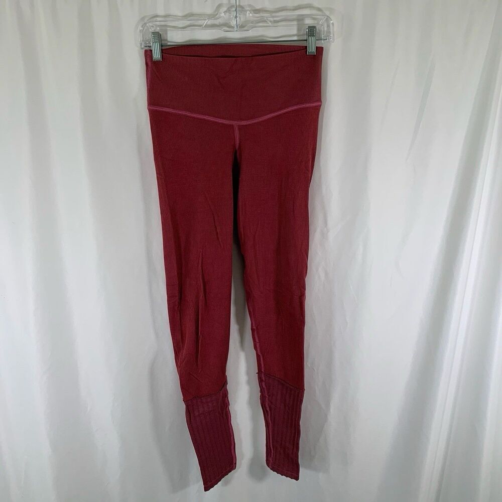 Out From Under Leggings Women's medium Red Ribbed Pull On Stretchy 27" Inseam